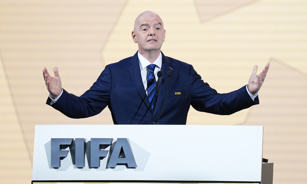 横滨FC需